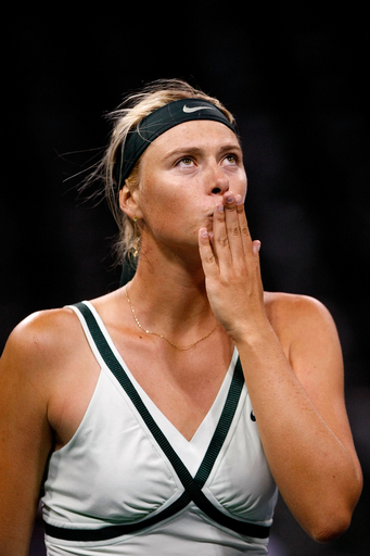 シャラポワ グロスを下して2回戦へ、LA女子テニス選手権