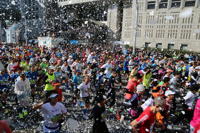 「新型肺炎怖くないの?」 日本の「裸祭り」などに中国のネット民驚愕