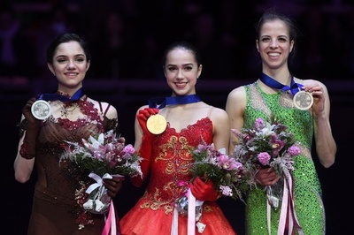 15歳ザギトワが初優勝、ロシア勢は全12個中9個のメダル獲得 フィギュア欧州選手権