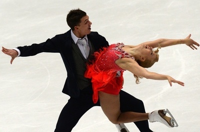 ロシア組がアイスダンス首位発進、中国杯