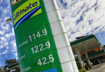 豪でパキスタン人男性刺殺、少年2人を逮捕 現場に「IS」の血文字