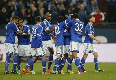 好調シャルケがハノーバー下し3連勝