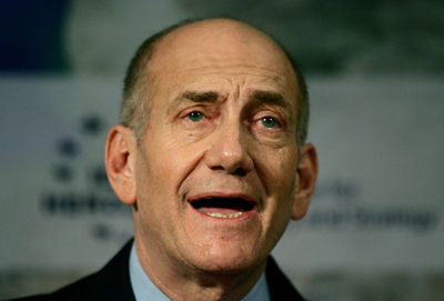 オルメルト首相、カツァブ大統領に辞任を勧告 - イスラエル