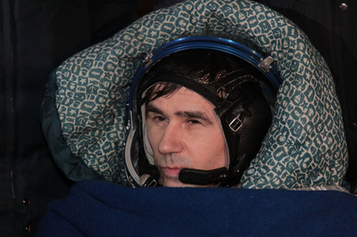 星出さんら飛行士3人、地球に無事帰還 ISS滞在4か月