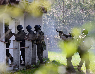 「世界最大の偽バイアグラ工場」を摘発、ポーランド