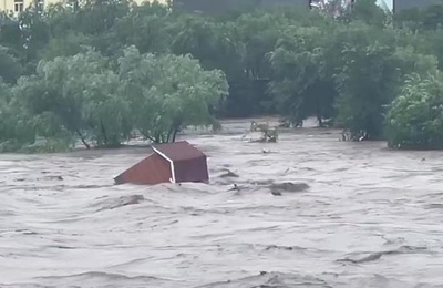 北京で豪雨 11人が死亡