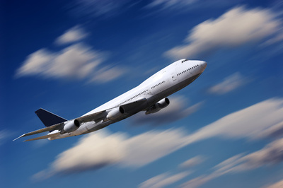 予約したい航空会社と避けたい航空会社、英調査