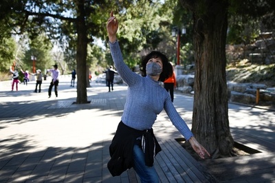 帰ってきた「踊るおばさん」、新型コロナ終息の兆し 中国