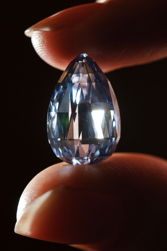 神秘のきらめき、サザビーズが最高級ダイヤモンド競売