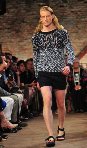 ＜12年春夏ミラノ・メンズコレクション＞ミッソーニ