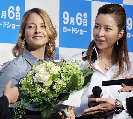 ジョディ・フォスター来日、「女性の40代はエキサイティング」 ジョディ・フォスター来日、「女性の40代はエキサイティング」