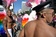 世界最大の「ゲイ・プライドパレード」開催、ブラジル