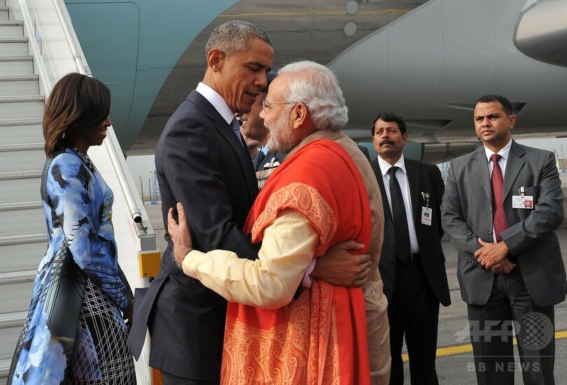 オバマ夫人に手織りサリー100着進呈、印訪問で地元業者が計画