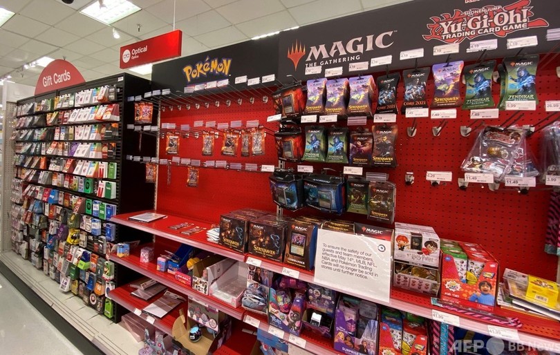 米小売り大手、ポケモンのトレカ販売中止 人気過熱で暴力事件も