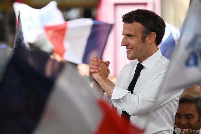 マクロン、ルペン両氏が最後の訴え 仏大統領選、24日に決選投票