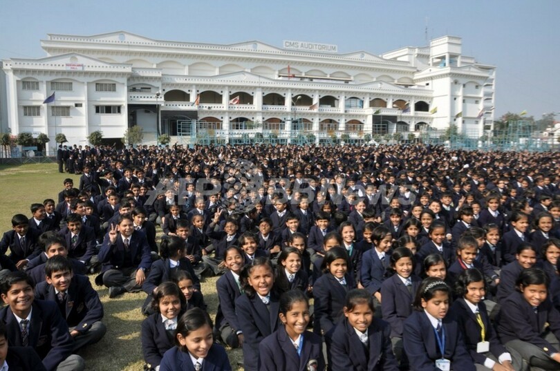 世界一大きな学校 生徒数は4万5000人以上 インド 写真1枚 国際ニュース Afpbb News