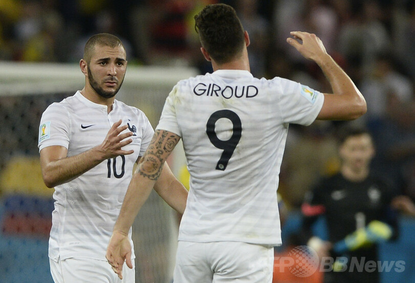 エクアドルと引き分けたフランス、グループ首位で16強