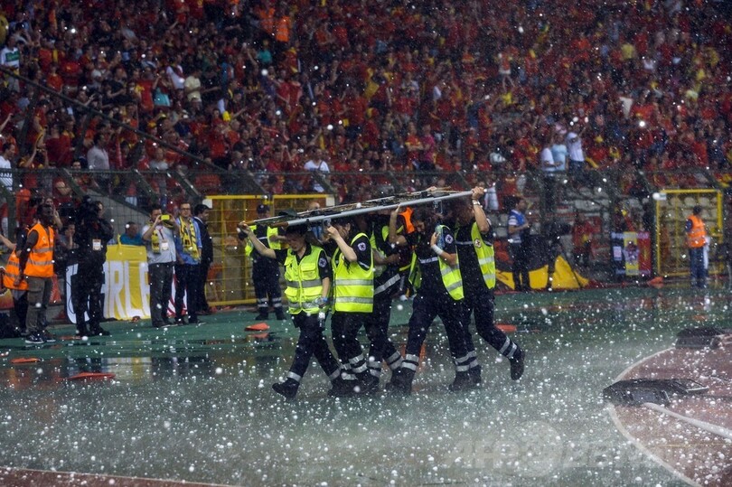 ベルギー、ひょうに見舞われるもチュニジアに勝利