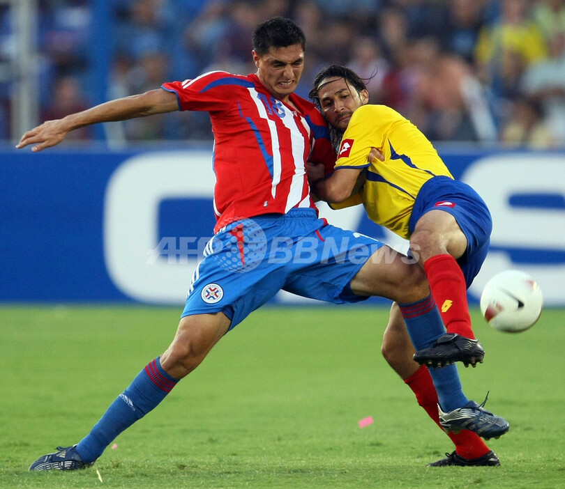パラグアイ コロンビアを下し初戦を白星で飾る