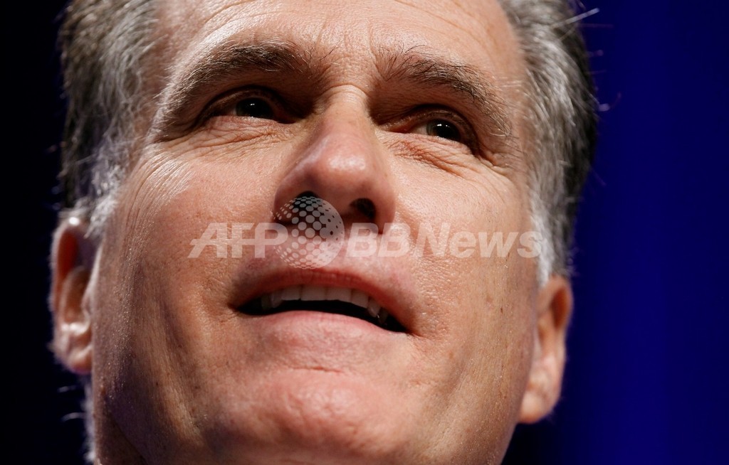 前マサチューセッツ州知事ロムニー氏、米大統領選出馬へ 前マサチューセッツ州知事ロムニー氏、米大統領選出馬へ