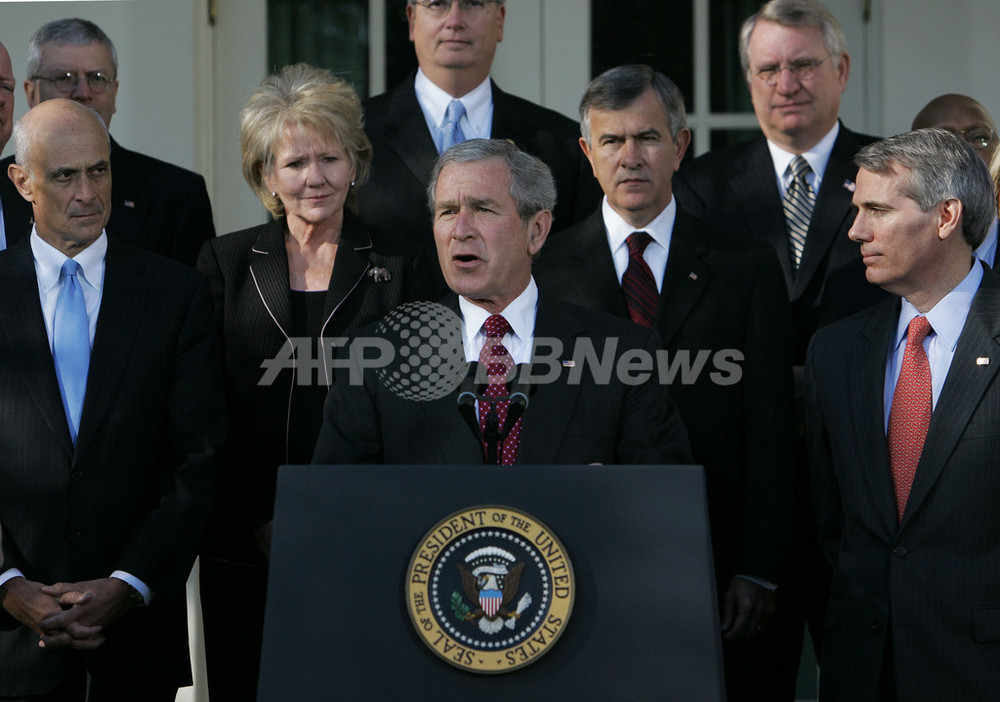 ブッシュ大統領、2月に今後5年間の予算案を発表すると宣言 米国 写真1枚 国際ニュース：AFPBB News