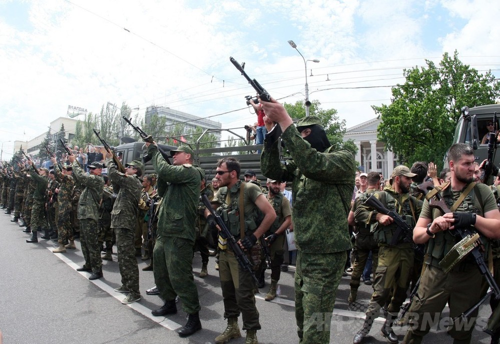 国際ニュース：AFPBB Newsウクライナ東部で分離派が軍を襲撃、双方に死傷者か