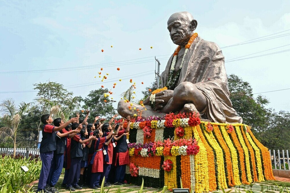 ガンジー　インド歴代首相　額縁付 ガンジー インド歴代首相 額縁付