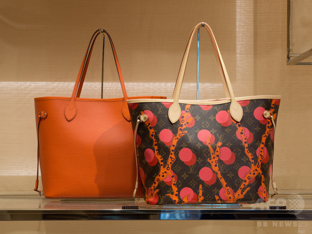 「ルイ・ヴィトン」表参道店がリニューアルオープン、先行発売アイテムも