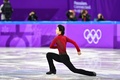平昌冬季五輪、フィギュアスケート団体戦、男子シングル・ショートプログラム（SP）の演技に臨むチャ・ジュナン（2018年2月9日撮影）。(c)AFP PHOTO / Mladen ANTONOV