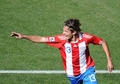2010年サッカーW杯南アフリカ大会・1次リーグF組、スロバキア対パラグアイ。前半27分に先制点を決めて喜ぶパラグアイのエンリケ・ベラ。（2010年6月20日撮影）(c)AFP/JEWEL SAMAD