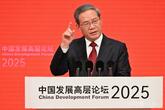 「中国は経済グローバル化へ正しい方向に」 李首相演説