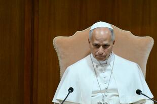 ローマ教皇、回勅で「正当な戦争」は時代遅れと一蹴 AIの倫理的課題にも警鐘