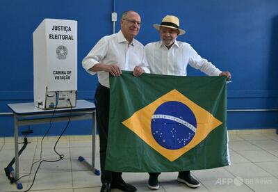ブラジル大統領選、ルラ氏とフラビオ・ボルソナロ氏が接戦 トランプ氏も注視