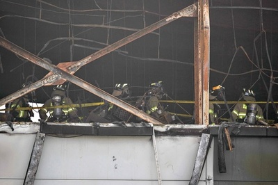 韓国バッテリー工場火災、死者23人に