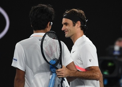 フェデラーが新鋭チョンを称賛、「トップ10入りは確実」