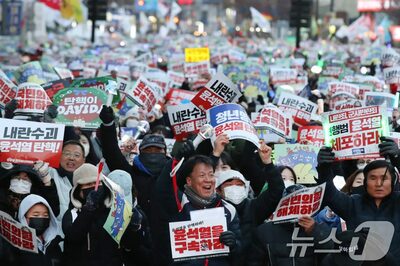 韓国「保守地域」の母が「反大統領」の子どもに言った「衝撃の冗談」…「弾劾賛成デモで刺されて来い。ならば家族に補助金出る」