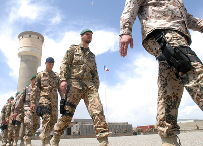 外相、人質解放に向けアフガニスタンからの軍隊撤退を示唆 - フランス