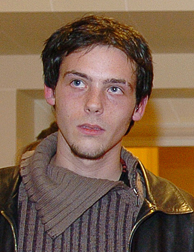 「ここは冷気と飢えの街」、シリアで死亡したベテラン戦争特派員と若手写真記者