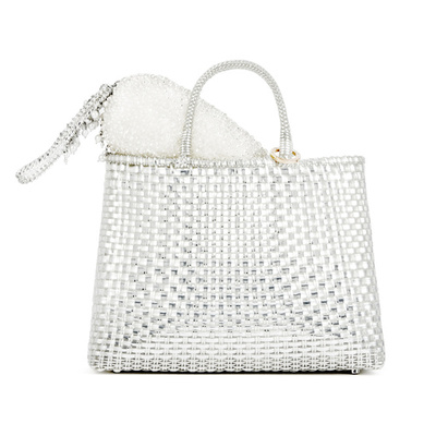 「アンテプリマ」銀座旗艦店オープン、初のレストランも