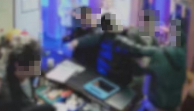 韓国・飲み屋で「空いている個室がない」と言われ、消火器振り回した若い組員…6人検挙