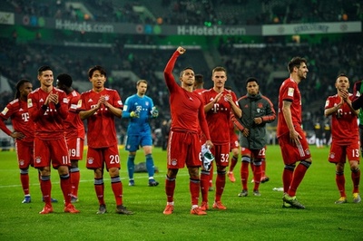 バイエルンが首位ドルトと勝ち点で並ぶ、ボルシアMGに5発快勝