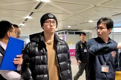 米高校で銃乱射、同級生に予告した台湾人留学生を国外退去処分に