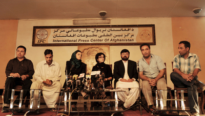 米軍収容施設は「法のブラックホール」、米弁護士グループが批判