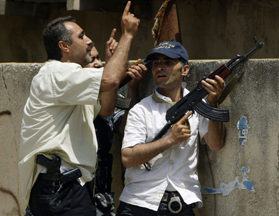 レバノン軍と武装グループの間で銃撃戦、30人以上が死亡 - レバノン