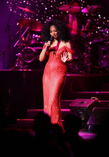 ダイアナ・ロス 「アイ・ラブ・ユー・ツアー」のNY公演開催 - 米国