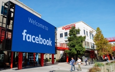 フェイスブックの広告主らボイコット、ヘイトスピーチ対策不十分と抗議