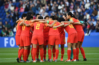 染髪選手は出場不可、中国大学サッカーの極端ルールが物議