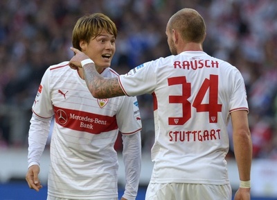 シュツットガルト、3位シャルケ下し残留に前進