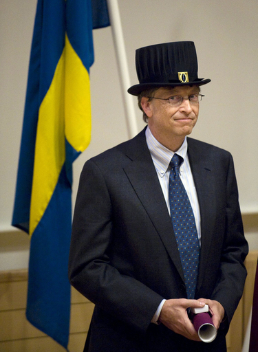 ビル・ゲイツ氏に名誉博士号、スウェーデン・カロリンスカ研究所