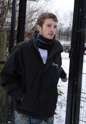 首相夫人が若い男性と不倫で北アイルランド政界騒然、首相に辞任要求も